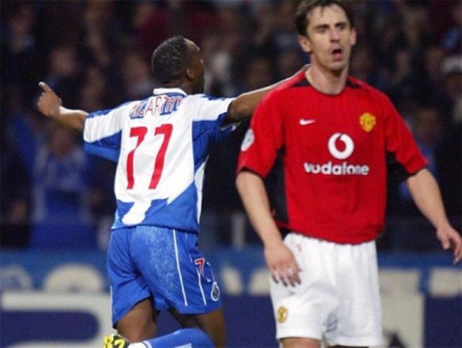 港在冬季运 港在冬季运